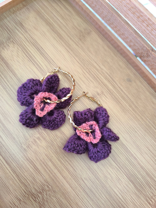 Boucles d'Oreilles "Pensée Mystique" | Fleur Double Crochet Violet & Rose
