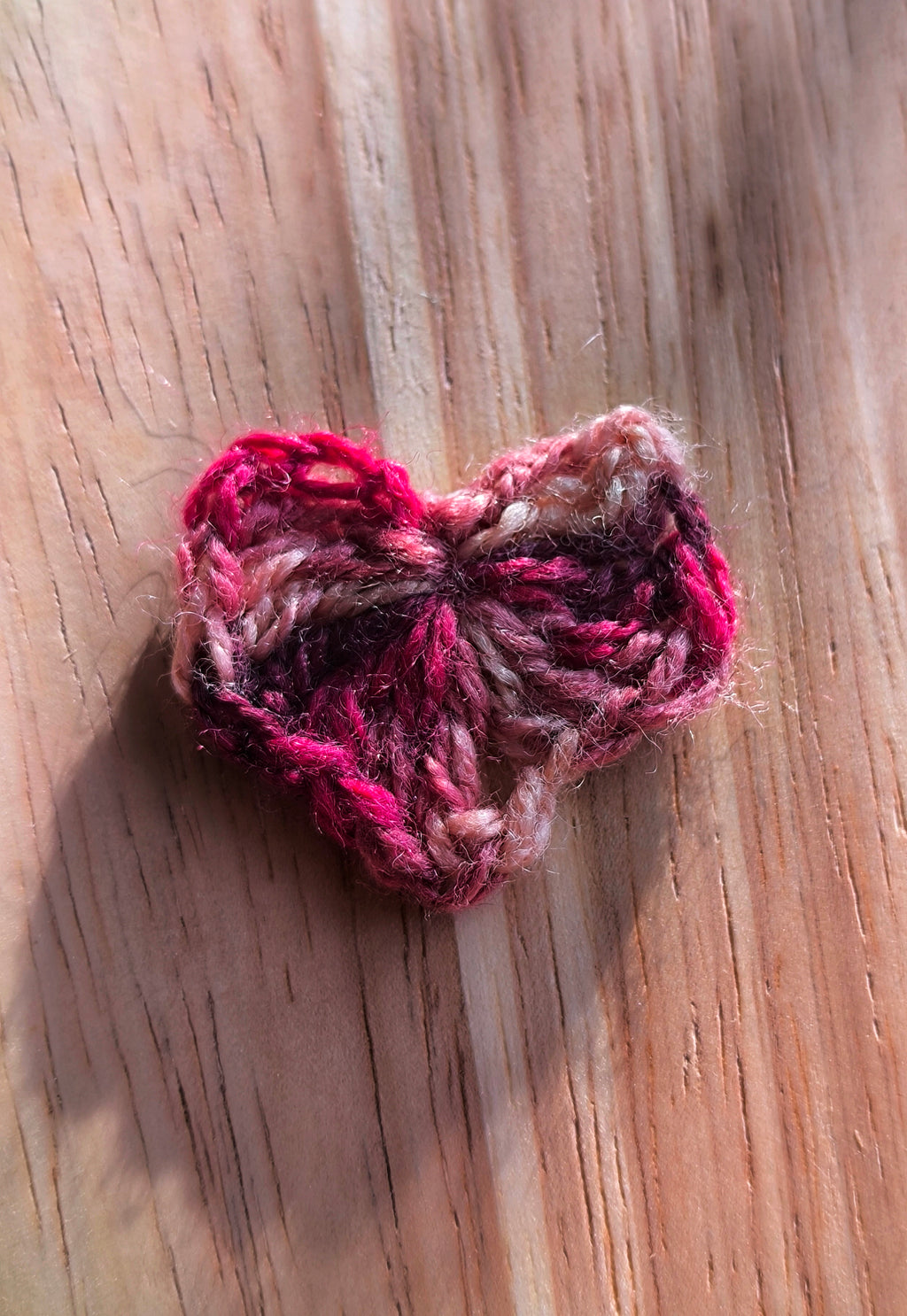Boucles d’oreilles créoles coeur rock & girly